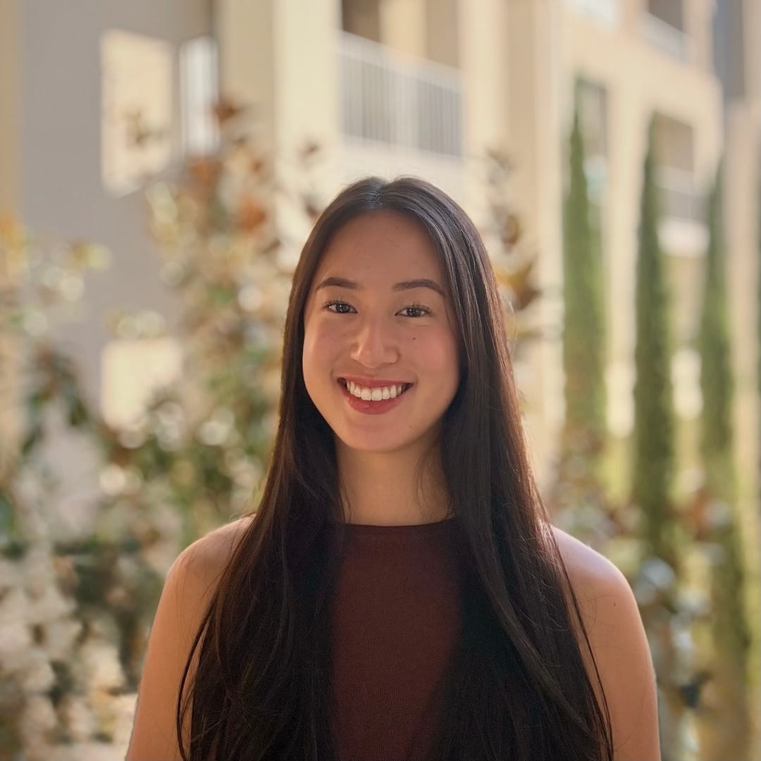 Profile photo of Andrea Labbaika